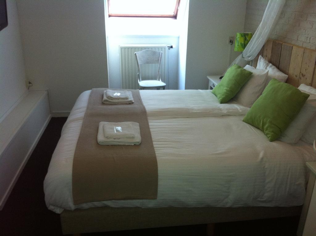 B&B Logement Grenzeloos 多尔德瑟姆 客房 照片