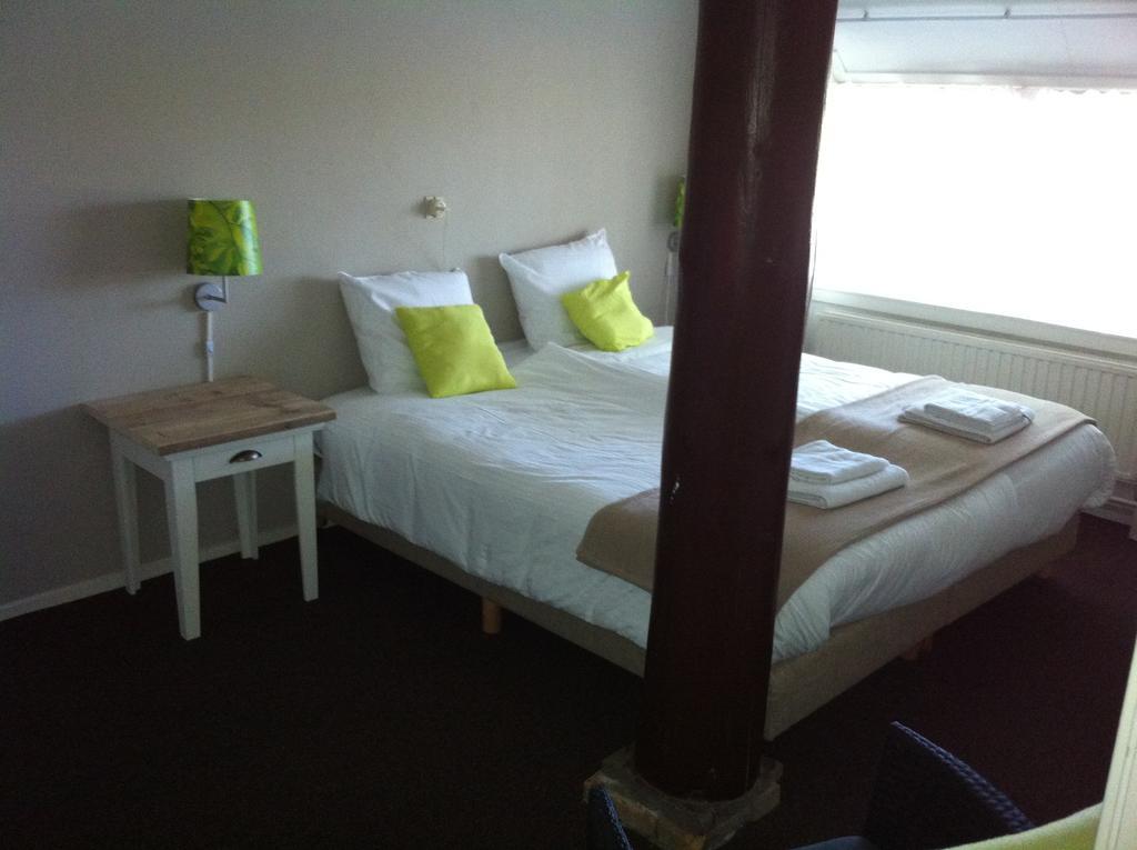B&B Logement Grenzeloos 多尔德瑟姆 客房 照片